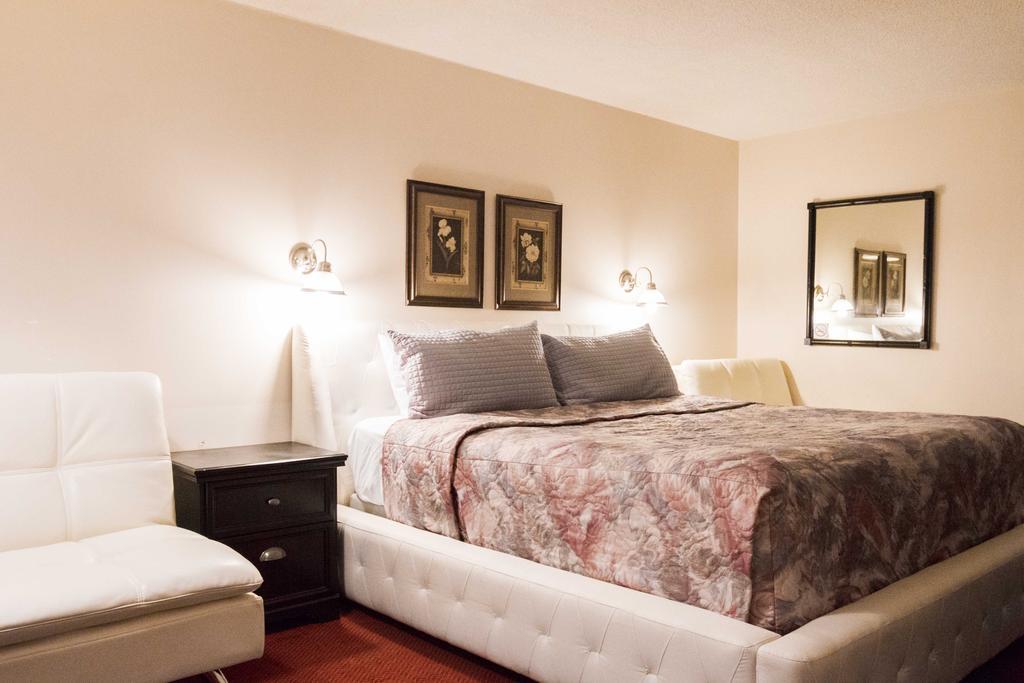 Niagara Falls Motor Lodge 部屋 写真