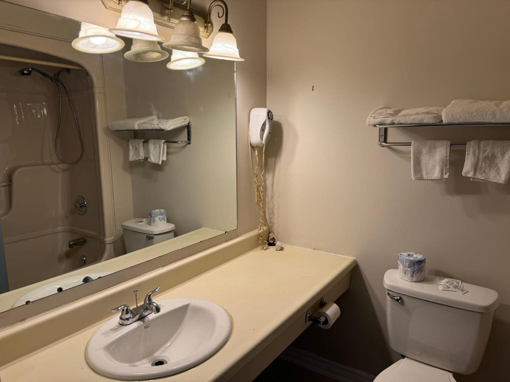 Niagara Falls Motor Lodge エクステリア 写真