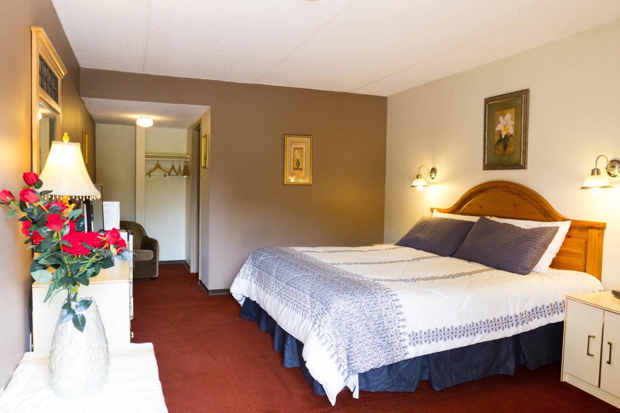 Niagara Falls Motor Lodge エクステリア 写真
